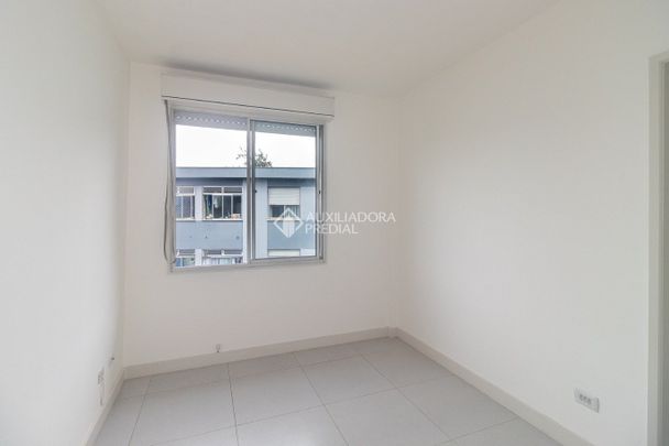 Apartamento com 1 quarto e 37m² para alugar em Cristal, Porto Alegre. - Photo 1