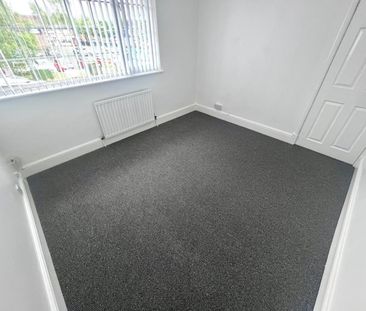 3 bedroom House To Let - Photo 5