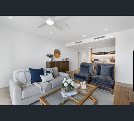 5209/8 Margaret Street, Brisbane City, Qld 4000 - Photo 4