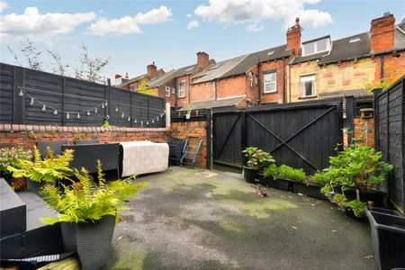 6, Landseer Grove, Leeds, West Yorkshire, LS13 2RJ - Photo 2