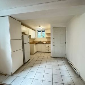 21/2 à Distance De Marche Du Parc JC - Photo 2