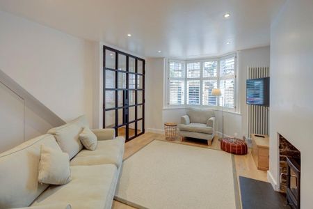 3 bedroom terraced house to rent - Photo 2