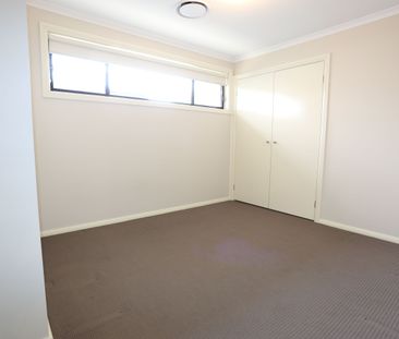 Family Home! - Photo 6