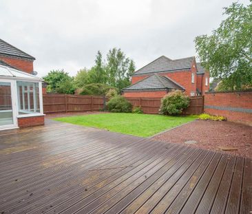 4 bedroom detached house to rent - Photo 4