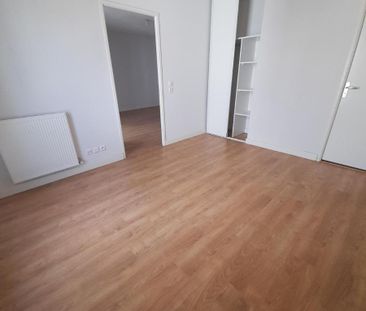 Location Appartement 2 pièces 42m² LORMONT 33310 - Photo 6