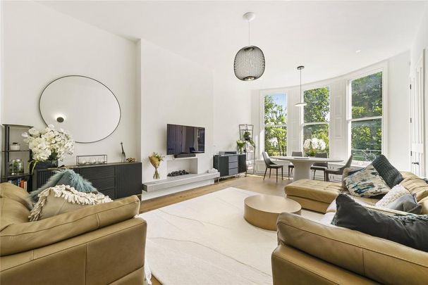 4 bedroom flat to rent - Photo 1