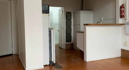 New York Loft Life - Photo 2