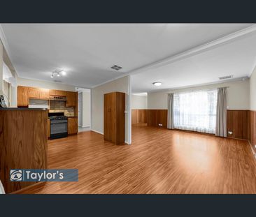 34 Hawke Crescent, Salisbury East, SA 5109 - Photo 2