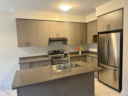 For Lease - 181 Wilmot Road, Brantford, Ontario - Photo 3