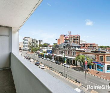 Exceptional Lifestyle Opportunity in a Perfectly Located Maroubra A... - Photo 3