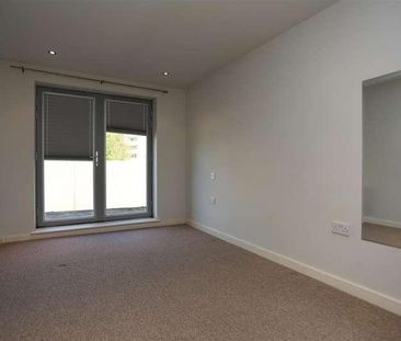 Albion Street, Brighton, East Sussex, BN2 - Photo 3