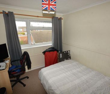 3 bedroom detached house to rent - Photo 6