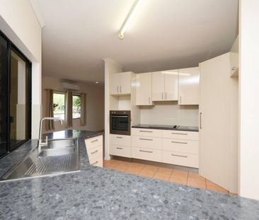 Fully Tiled - Huge Patio - Large Backyard - No Rear Neighbours - Photo 1