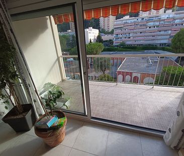 Appartement Saint Laurent Du Var 3 pièce(s) 71.50 m2 - Photo 2