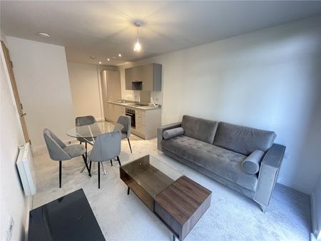 2 bedroom Flat To Rent - Photo 2