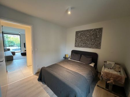 Luxe appartement met 2 slaapkamers en ruim terras binnen de grote ring van Hasselt - Photo 2