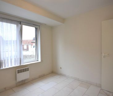 Ruim 2-slpk appartement in hartje Rumbeke - Photo 3