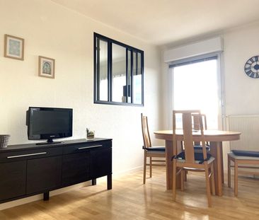 Location Appartement 2 pièces 43m² - Photo 4