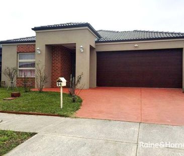 94 Biltmore Crescent, Roxburgh Park, VIC 3064 - Photo 3