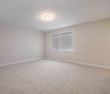 For Lease - 623 Alopex Row, Stittsville - Munster - Richmond, Ontario - Photo 2