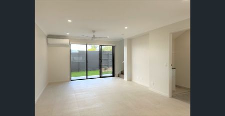 Spacious, airy and bright home. - Photo 5