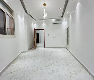 Luxury villa for rent in Al Yasmin area at a barga - Photo 6