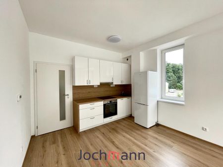 Pronájem bytu 2+kk 48 m2 - Fotografie 5
