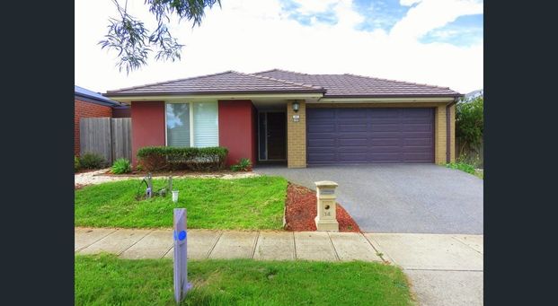 Modern Comfort & Convenience in Epping - Photo 1