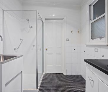 71 Gladstone St, Quarry Hill, Vic 3550 - Photo 2