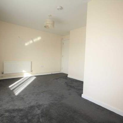 1 bedroom property to rent in Southend On Sea - Photo 1