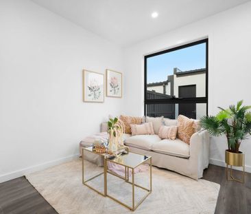 Beautiful home to live in ! - Photo 2