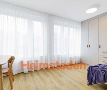 Pronájem bytu 2+1 56 m - Fotografie 2