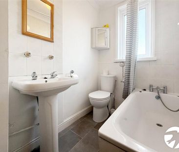 2 bedroom terraced house to rent - Photo 6