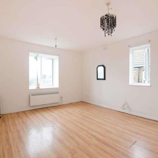 Ellison Road, Streatham Common, SW16 - Photo 1