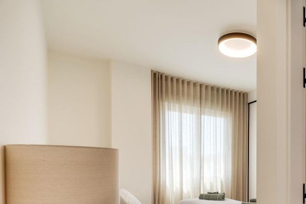 Luxury Flat for rent in Estepona, Spain - Photo 1