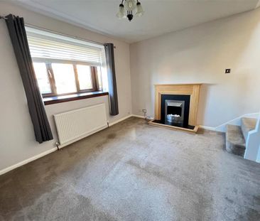 2 bedroom semi-detached house to rent - Photo 5