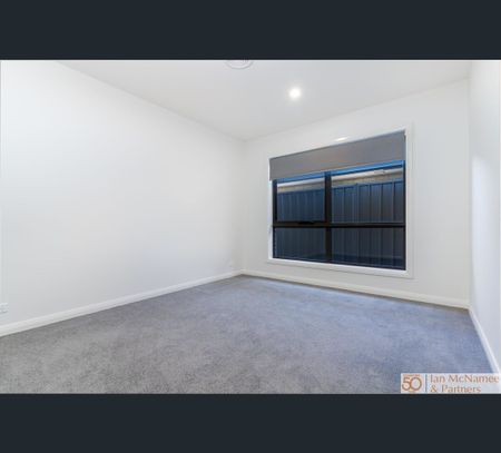 9 Quigley Street, Googong, NSW 2620 - Photo 2