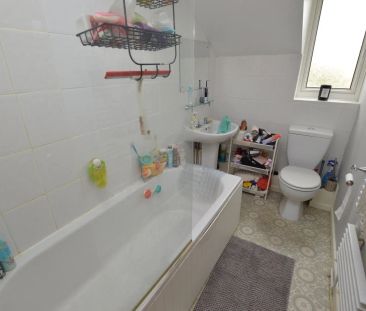 Elliott Close, Exeter, Devon, EX4 - Photo 6