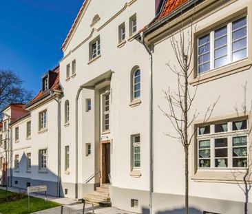 Modernisierte Altbauwohnung im Komponistenviertel - Photo 2