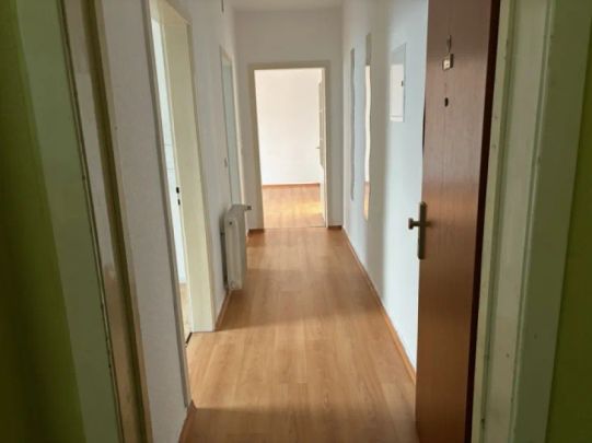 Kleine Interessante 2-Zimmer Wohnung in Zentraler Lage - Foto 1