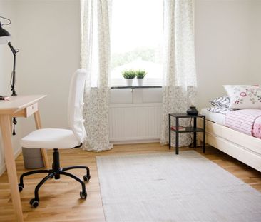 Rusthållaregården 18 - Photo 3