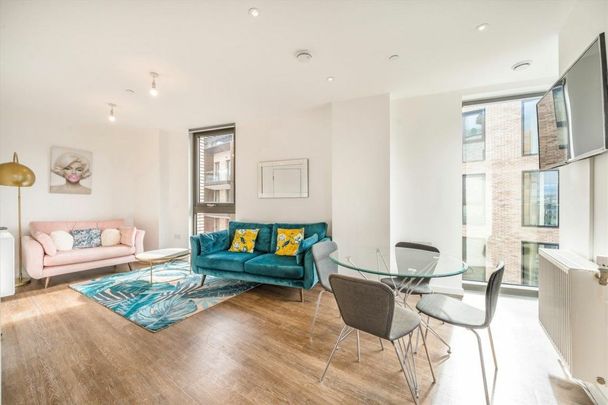 Macclesfield Road, Clerkenwell, EC1V - Photo 1