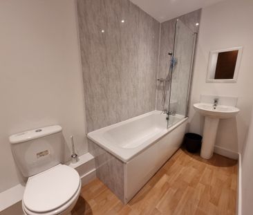 2 Bed Student Accommodation - Photo 6