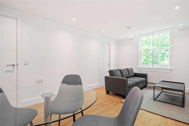 A good sized one bedroom apartment close to Angel Station - Photo 1