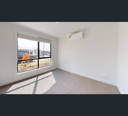 15 Goderich Street, Munno Para Downs, SA 5115 - Photo 3