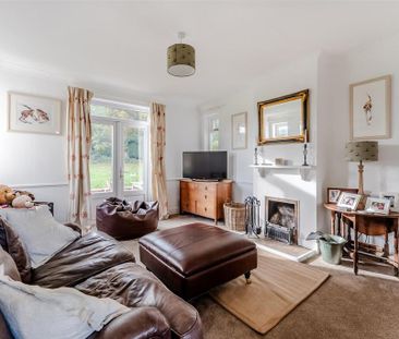 4 bedroom detached bungalow to rent - Photo 2