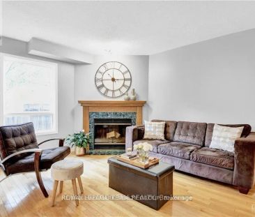 133 WOODPARK WAY - Photo 2