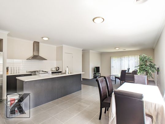 Point Cook - Photo 1