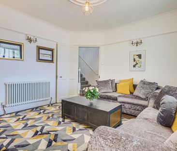 4 bedroom terraced house to rent - Photo 2