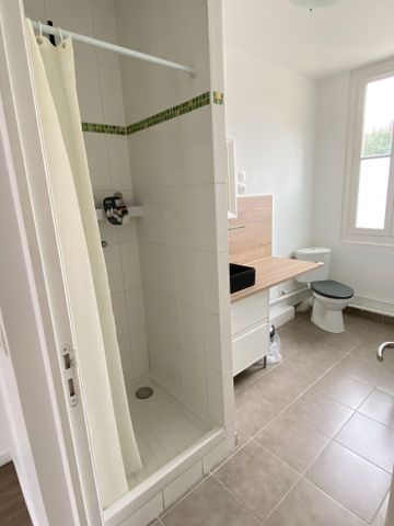 Location Appartement 2 pièces 40m² - Photo 5